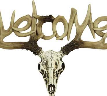 RIVERS EDGE EURO DEER WELCOME - SIGN 13"W X 13"H - DEER WELCOME SIGN/HAND PAINTED POLY RESIN